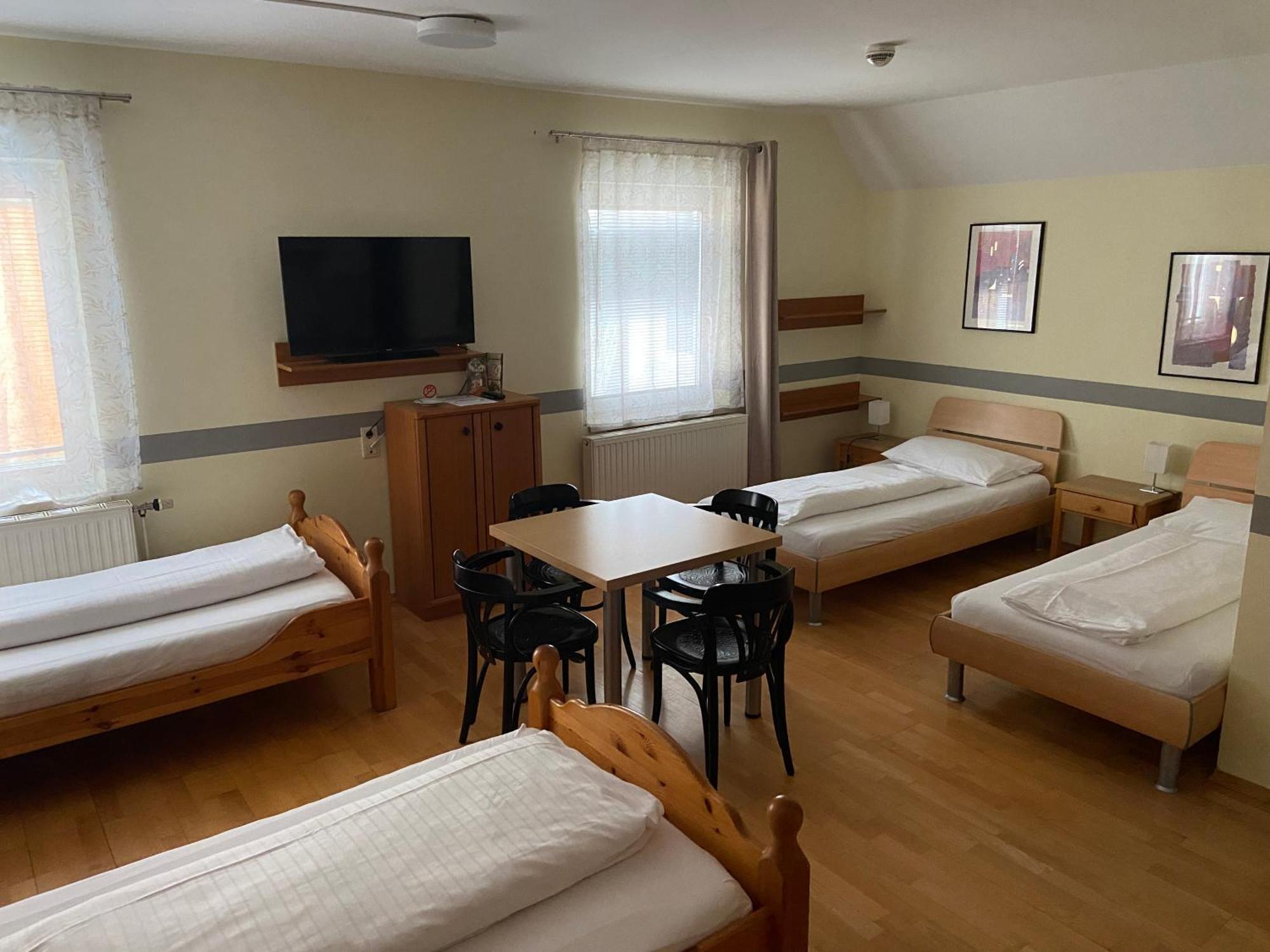 Schlafgut Hotel Sankt Poelten Quarto foto